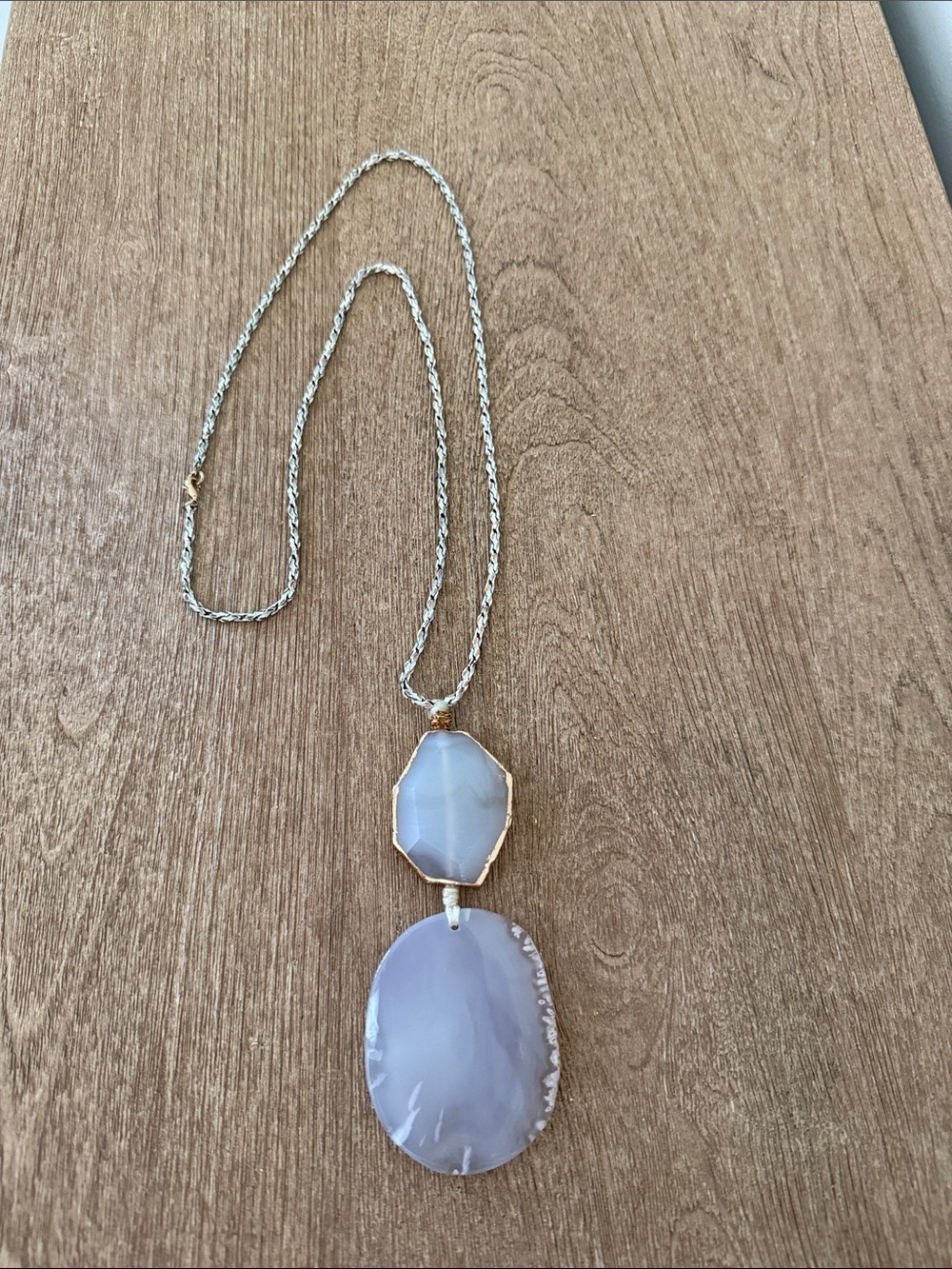 Gold/White Chain Semi- Precious Pendant Necklace